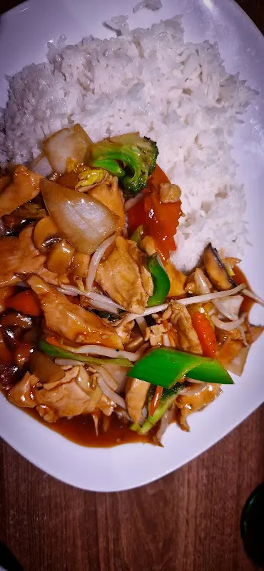 Asia Bistro Dang van Hung_Guben_slider_image_2