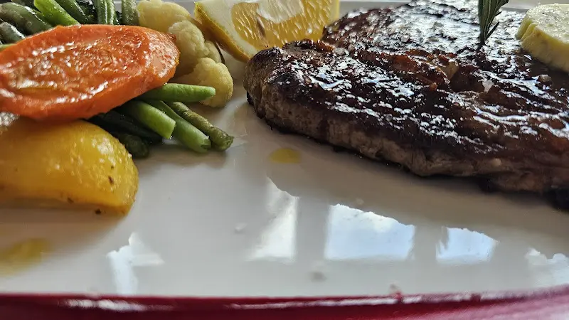 Daniel Wishnia_Noi2Due_Kleinmachnow_review