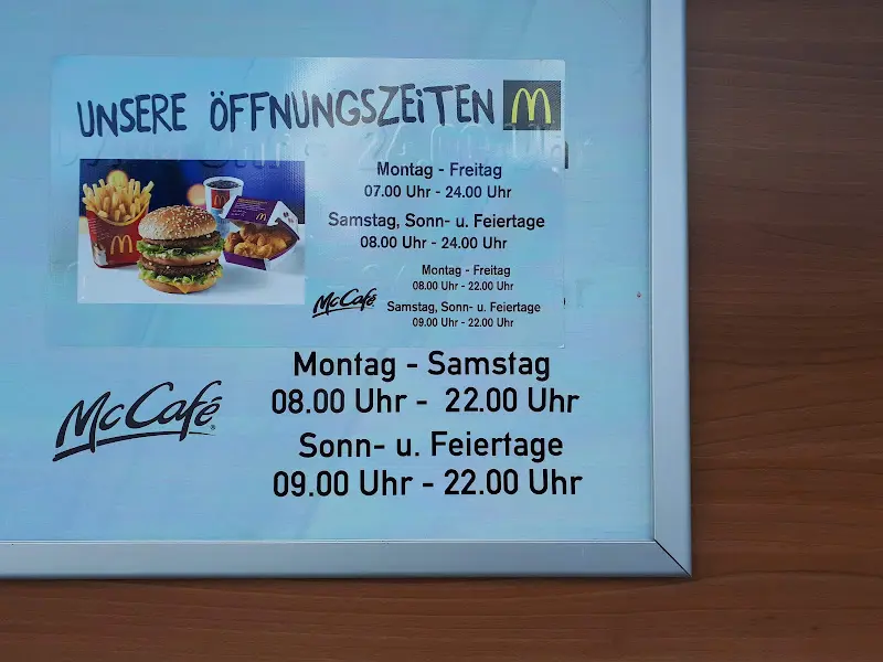 Menu_McDonald's_Kleinmachnow_immagine_4