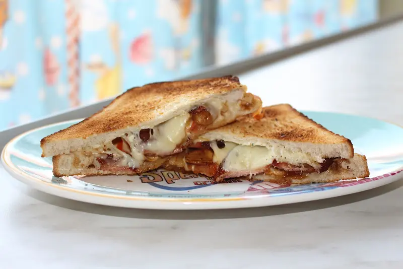 Collard´s Diner & Coffee_(Elster)_slider_image_2