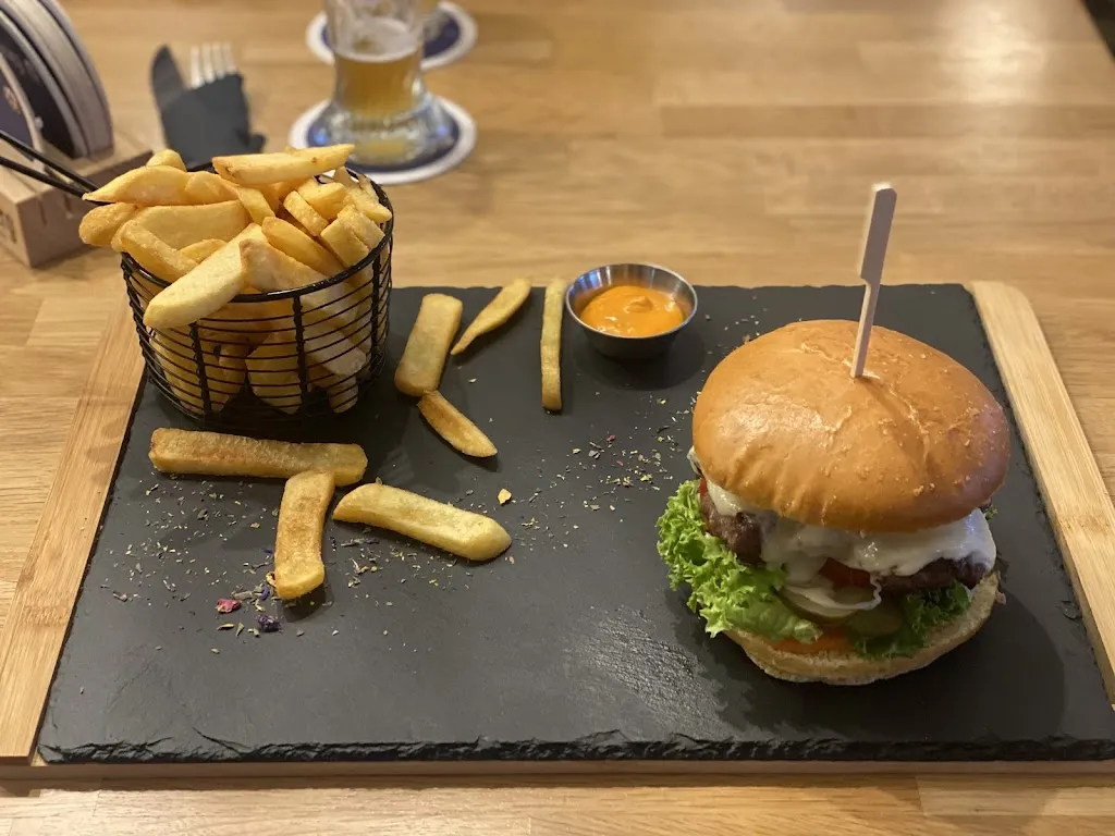 Zum Schützenhaus_Bitz_slider_image_3