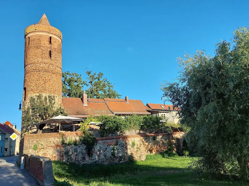 Marjolijn Paauwe_Tetzelstuben_Jüterbog_review