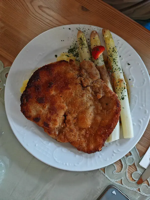 Falk Schippel_Gaststätte und Hotel zum Klosterhof_Jüterbog_recensione