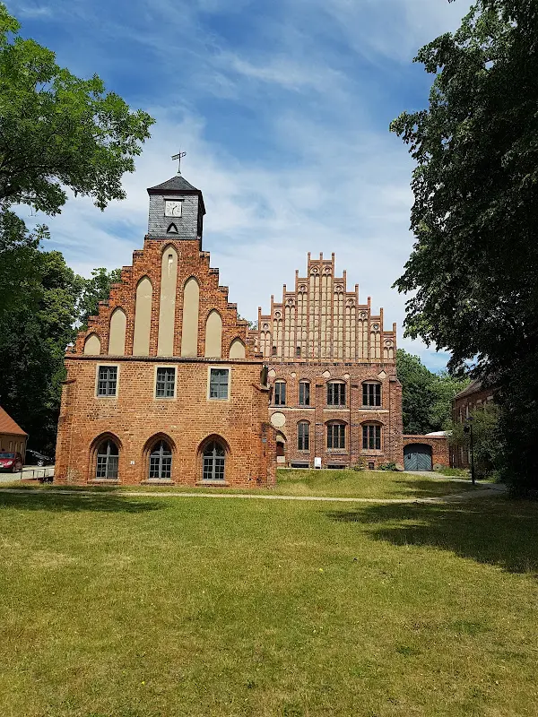 Gaststätte und Hotel zum Klosterhof_Jüterbog_slider_image_1