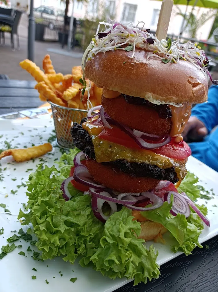 Menu_Calvins Burger & Schnitzel House_Birkenfeld_image_3