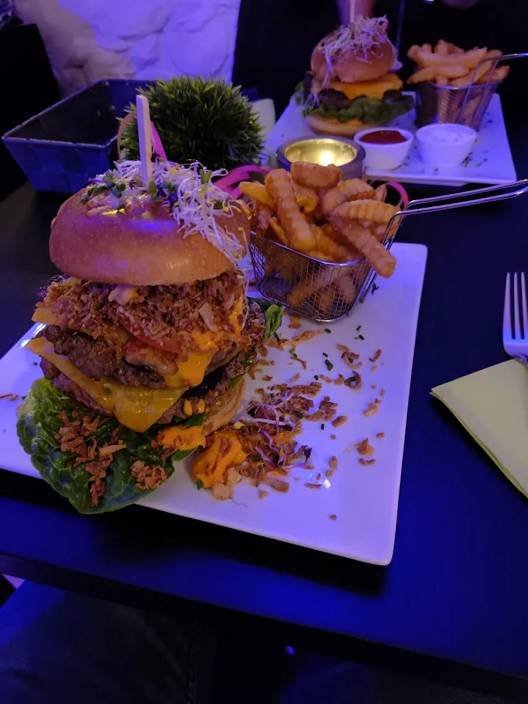 Menu_Calvins Burger & Schnitzel House_Birkenfeld_image_4