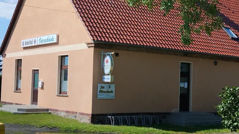 Zur Oderschänke ristorante a Letschin
