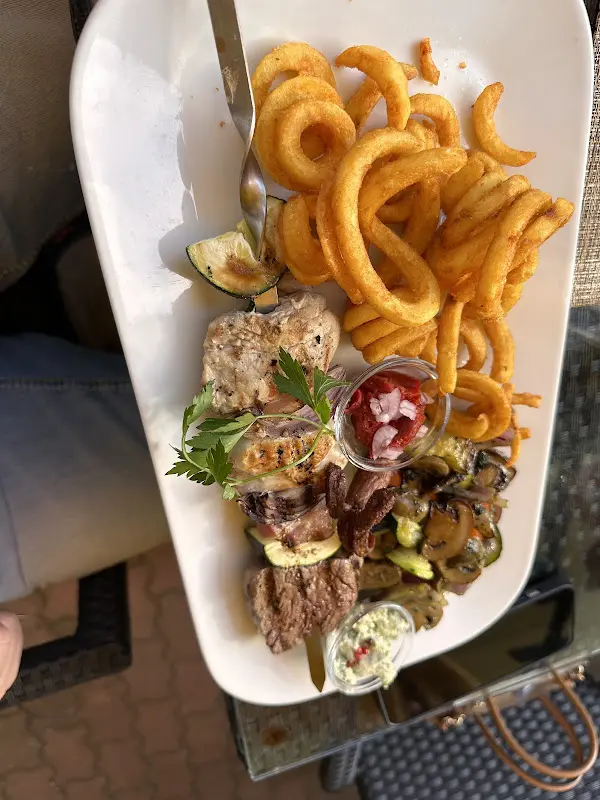 Carola Griffel_Restaurant und Cafe Haus Lottschesee GmbH_Wandlitz_review