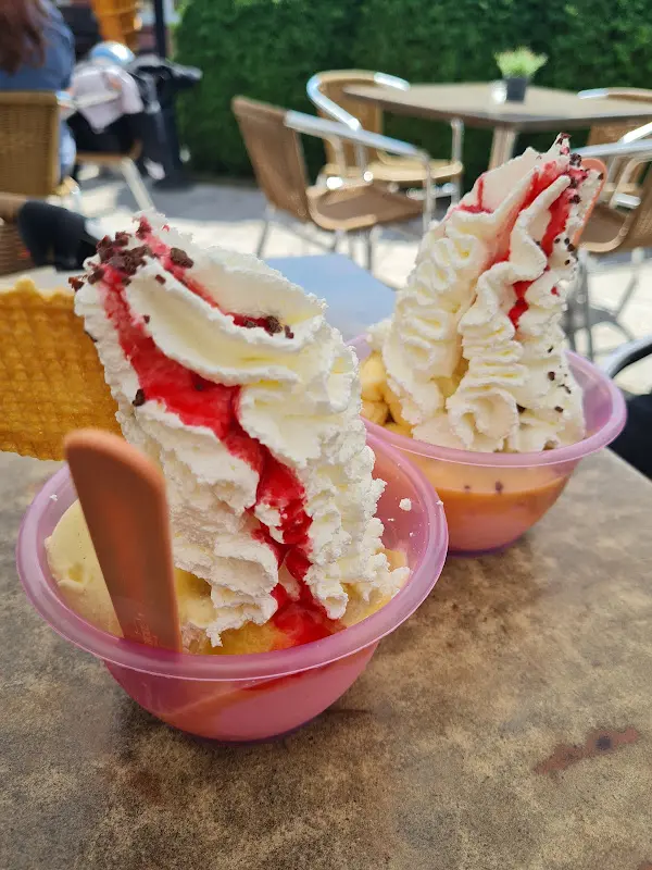 Cafe u. Restaurant Handrick_Luckau_slider_image_3