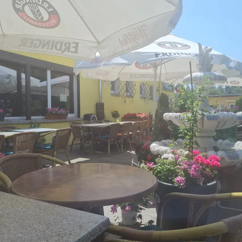 Gaststätte Petersilie restaurant in Ludwigsfelde