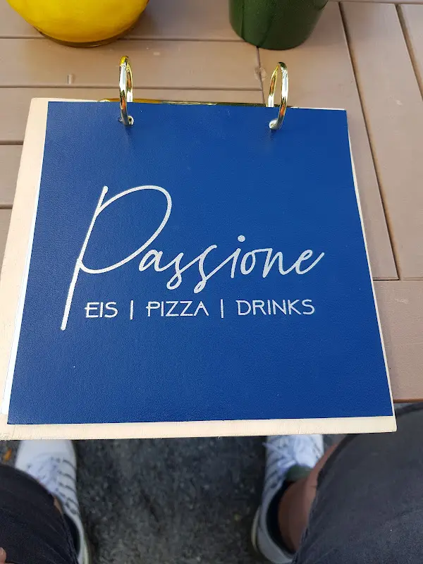 Eric Hübner_Passione_Zeuthen_review