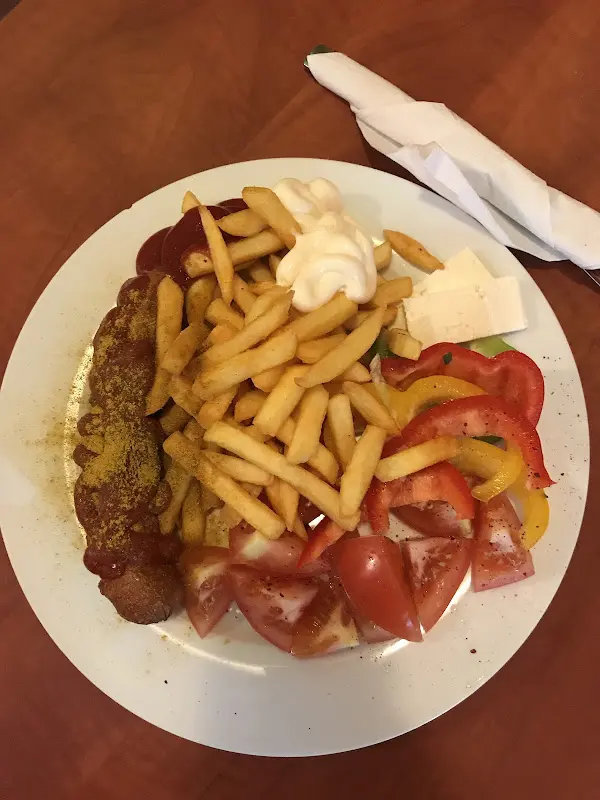 Meyenburger Grill & Bistro_Meyenburg_slider_image_2