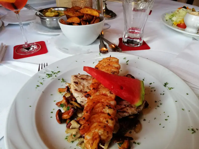 Martin Köcher_Landhaus Meyenburg_Schwanewede_review