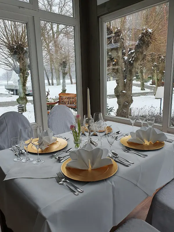 Restaurant Tilia_Lychen_slider_image_2