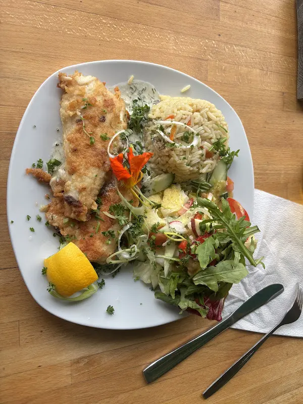 Arnfried Lüdke_Cafe Restaurant Café GaTho_Lychen_review