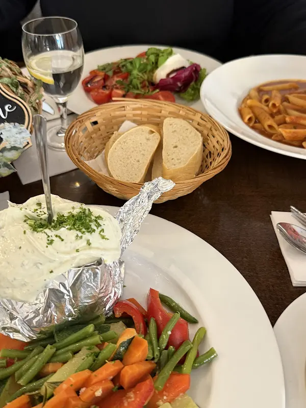 Achal Sudheer_Cafe Fontane_Lübbenau/Spreewald_review