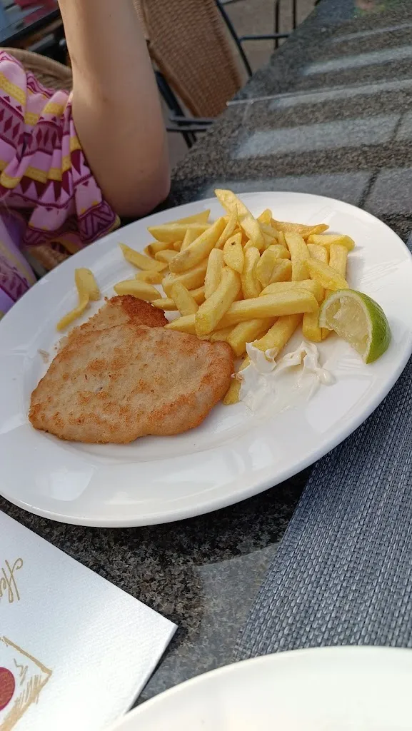 Tucsontec W._Restaurant Harfenmühle_Mörschied_reseña