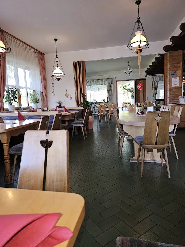 Restaurant Haus am Mühlberg_Modautal_slider_image_1