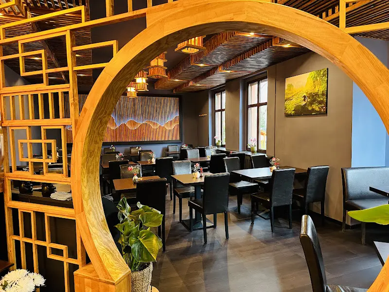 Lina Restaurant_Berlin_slider_image_1