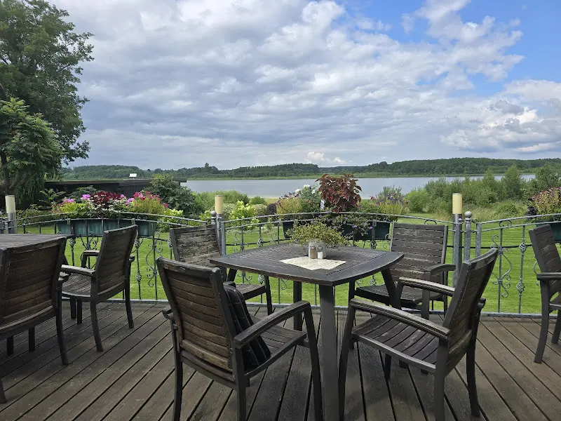 Gasthof Zur Reuse restaurant in See