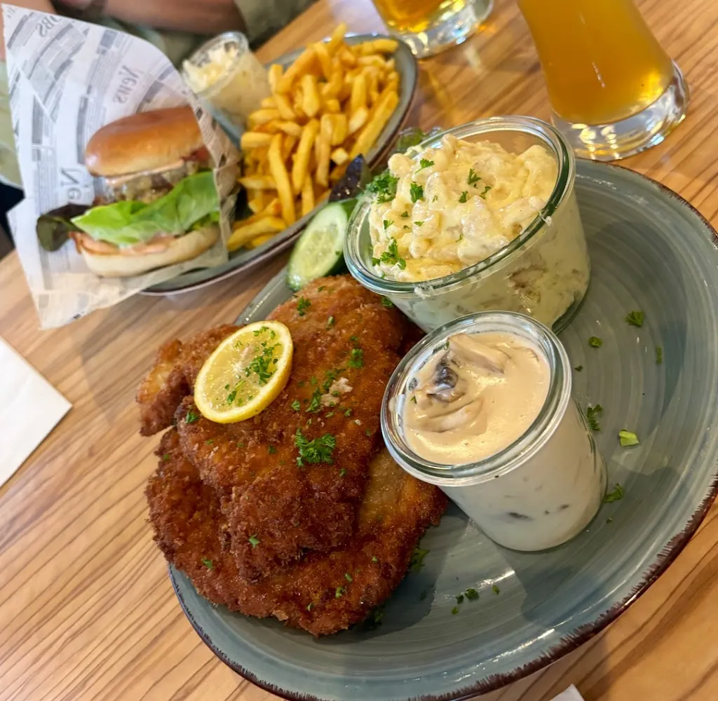 Menu_Restaurant Halbzeit - Die Schnitzelfaktur_Bietigheim_immagine_1