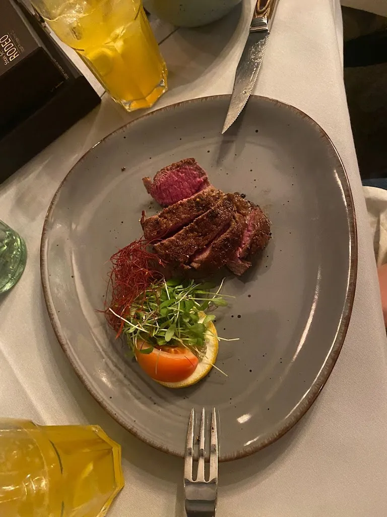 Christakis Psyllides_BLACKBONES STEAKHOUSE Bietigheim-Bissingen_Bietigheim-Bissingen_recensione