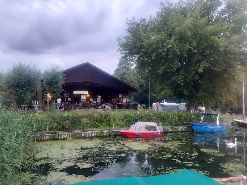 Marina Oderberg_Oderberg_slider_image_3