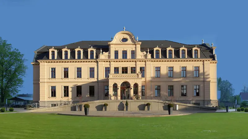 Schloss Ribbeck restaurant in Nauen