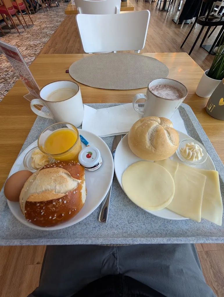 Restaurant Ambiente - Hofmeister Bietigheim_Bietigheim-Bissingen_slider_image_3