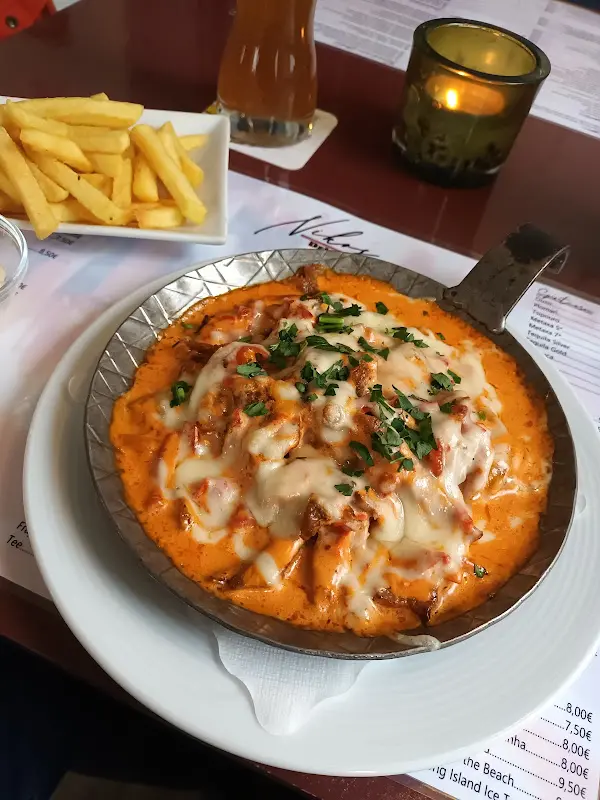 Nikos Mezebar_Plettenberg_slider_image_3