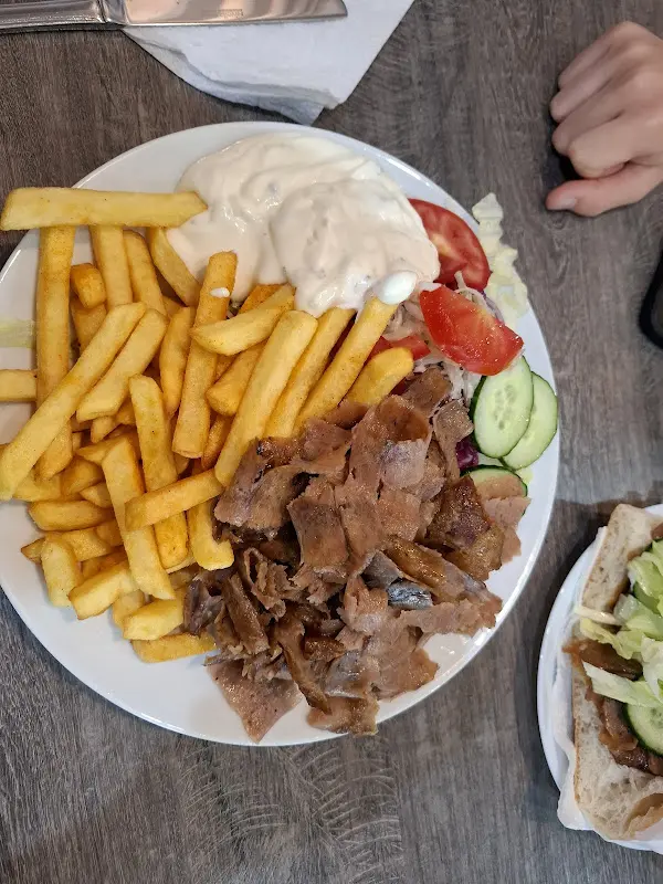Isra Onderzoekt_Döner Kebap 88_Plettenberg_review