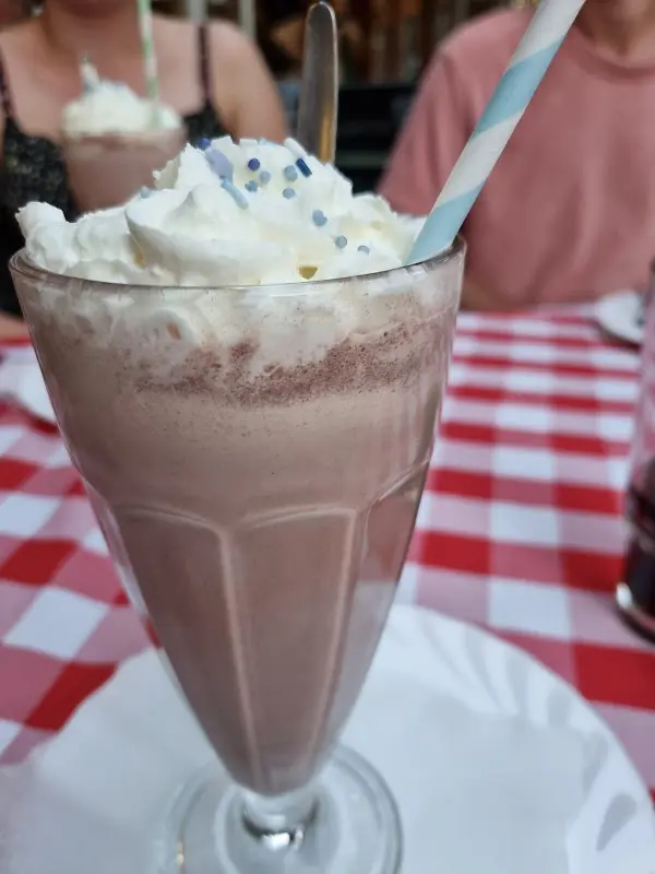 Verena S._Messina Pizzeria_Rauen_reseña