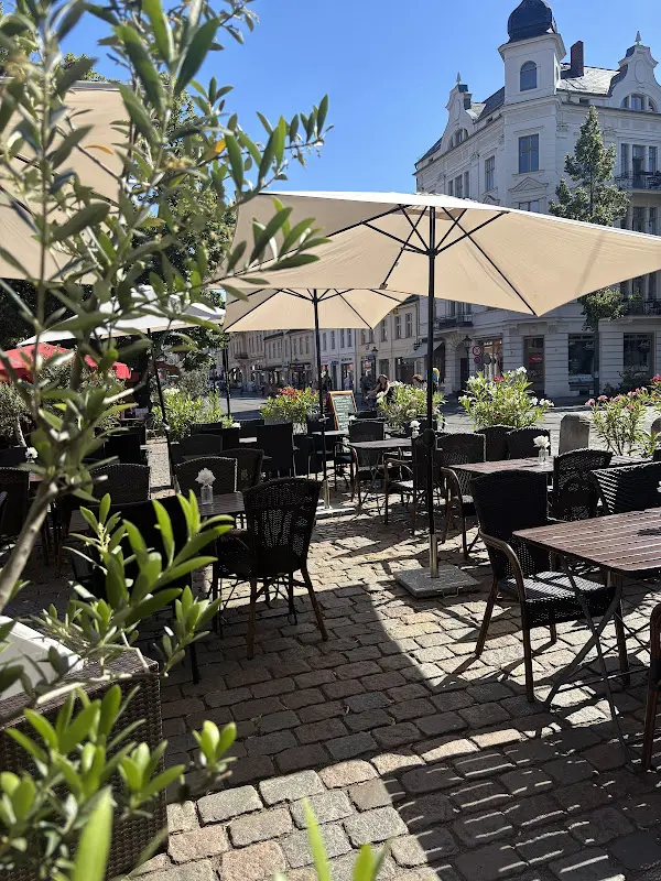 Pauline_Potsdam_slider_image_1