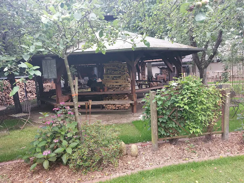 Dirk Nico_Café Weserscheune_Petershagen_Bewertung