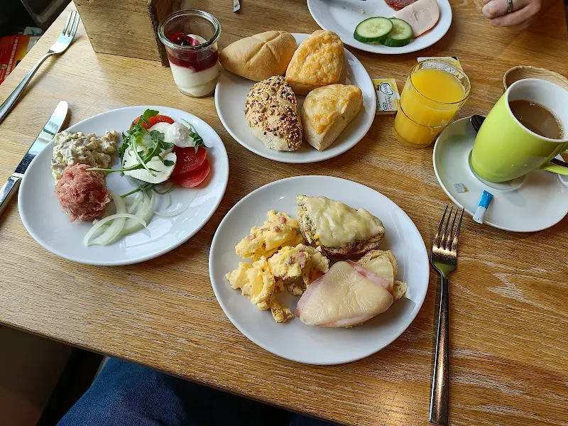 ferdinands | Bäckerei & Restaurant | Petershagen_Petershagen_slider_image_2