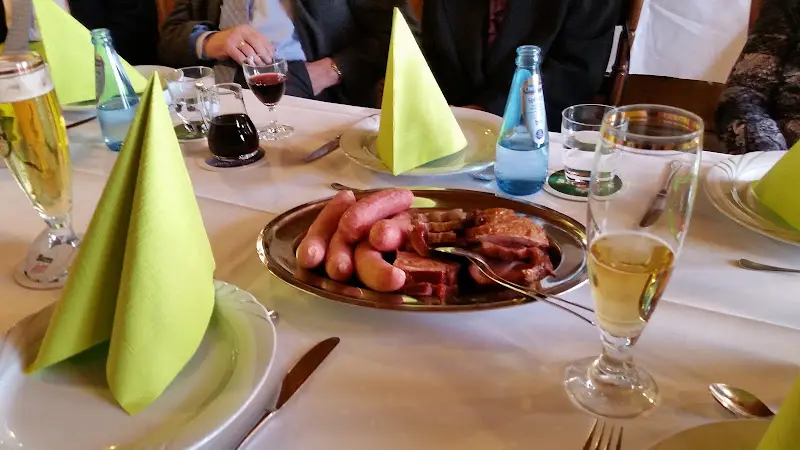 Lahder Krug Inh. B. Schlechte_Petershagen_slider_image_2