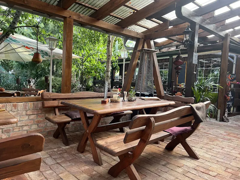 Zum Hühnerhof restaurant in Rheinsberg