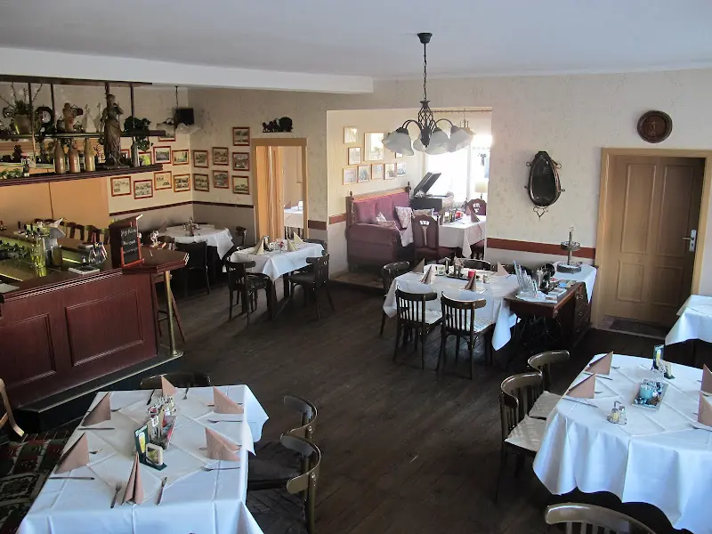 Gasthaus Stuckatz restaurant in Sallgast