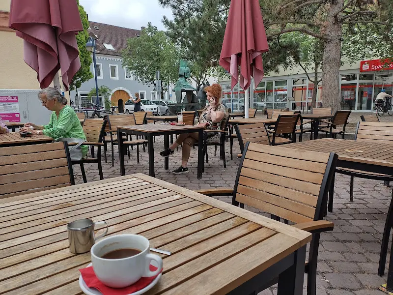 Cafe Glashaus restaurant in Schönborn