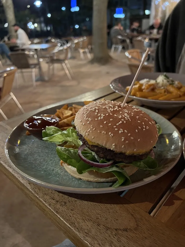 Nada MAHMOUD_LAMA BAR_Bietigheim-Bissingen_review