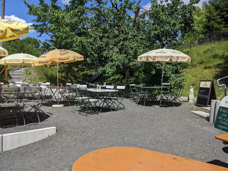 The Emperor's Crown_Hainewalde_slider_image_3