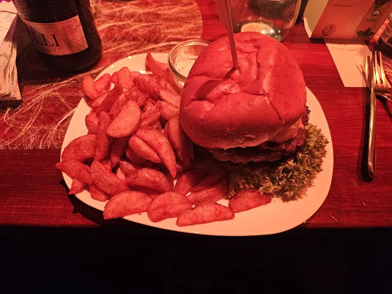 Der Adler_Seelow_slider_image_3