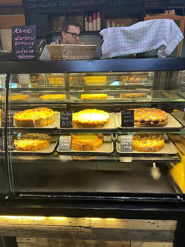 Landebahn 3.0_Schönefeld_slider_image_1