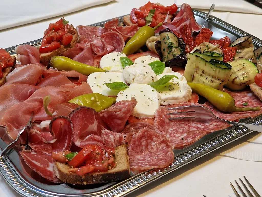 Christopher Zierahn_Aurainstuben Familie Mazzitelli_Bietigheim-Bissingen_avis