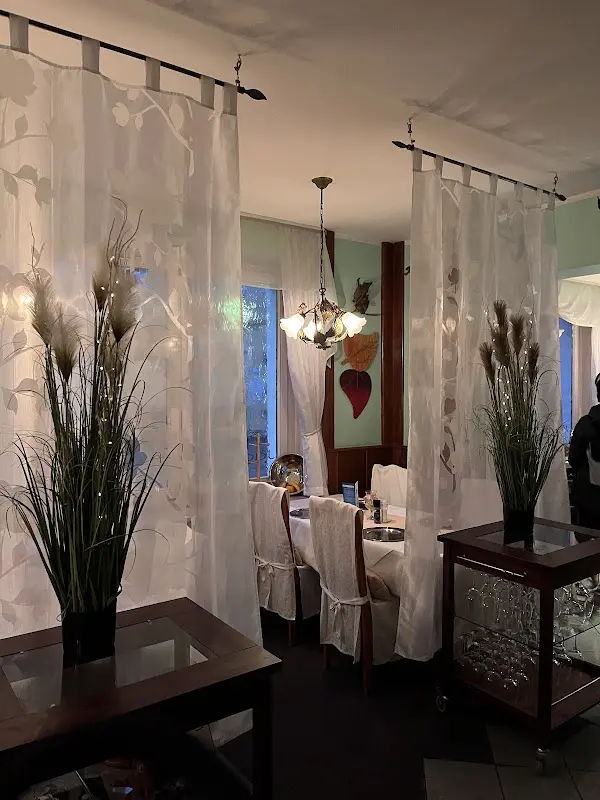 Dana Filter_Gaststätte Jägerhof_Schwedt/Oder_review