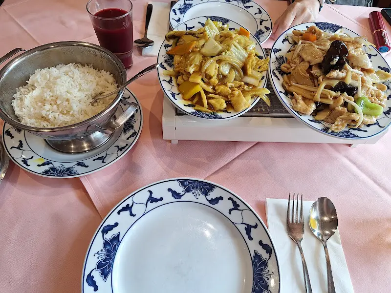 China-Restaurant He Lam Mun_Schwedt/Oder_slider_image_3