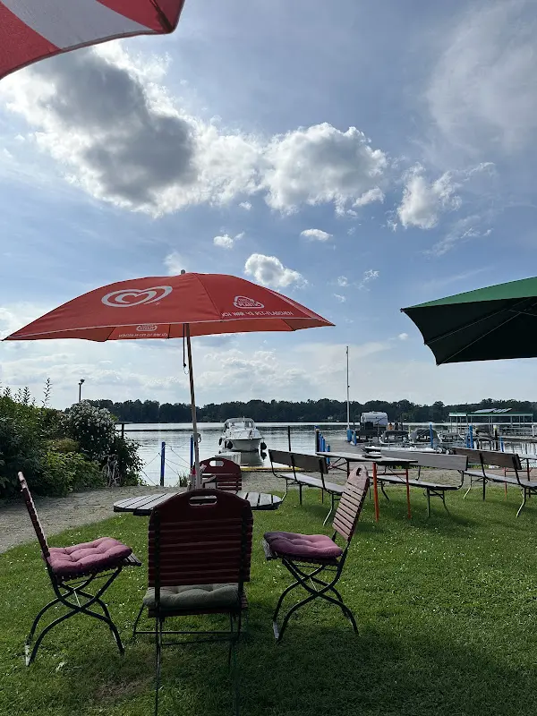 Gasthaus Tuptzer Hafen Brauer restaurant in Teupitz