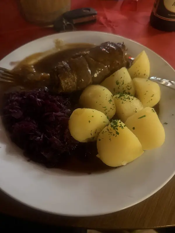 Jochen Fischer_Gaststätte Zum Faß_(Mark)_review