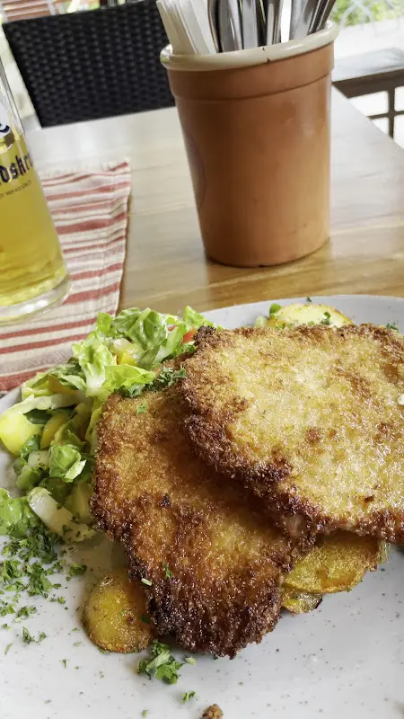 Waldgaststätte Zur Quelle_(Mark)_slider_image_2