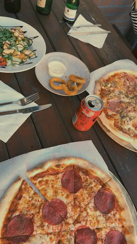 Isabelle Noudin_Pizza Storkow_(Mark)_review